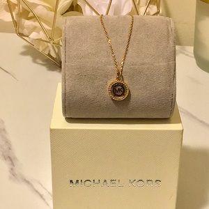 Michael Kors Necklace Mother of Pearl